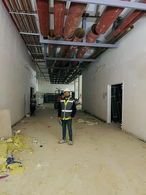 Şantiyede saha kontrolü